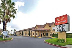 Econo Lodge Inn & Suites Corning, Corning